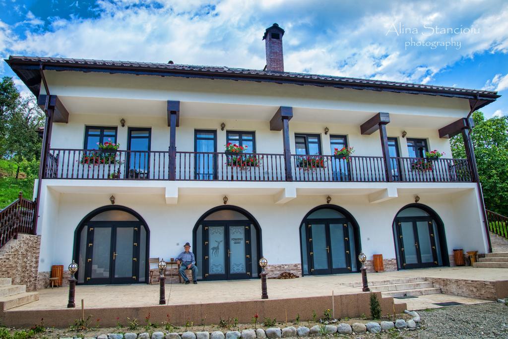 Pensiunea Agroturistica Cerna, Vaideeni, Valcea Esterno foto