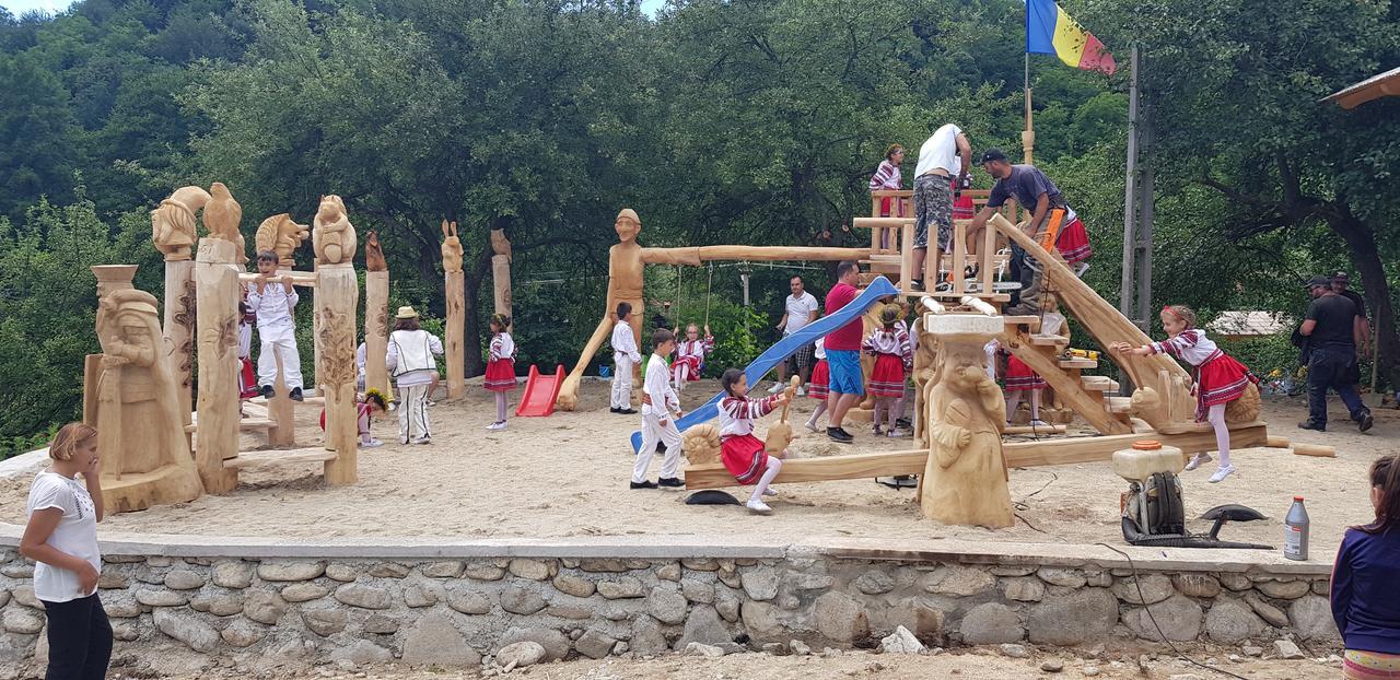 Pensiunea Agroturistica Cerna, Vaideeni, Valcea Esterno foto